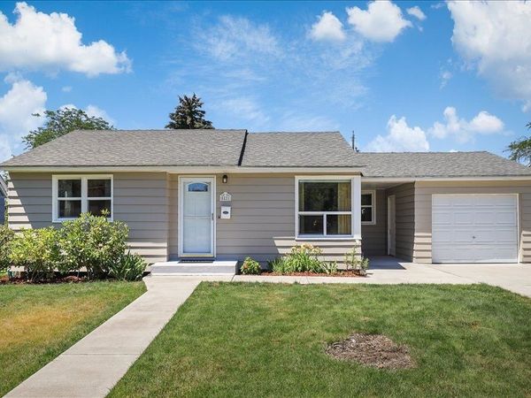 5521 N HEMLOCK St, Spokane, WA 99205
