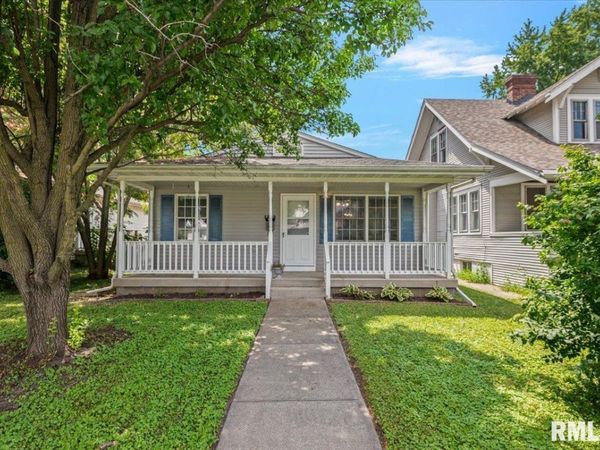 1823 S 5TH Street, Springfield, IL 62703
