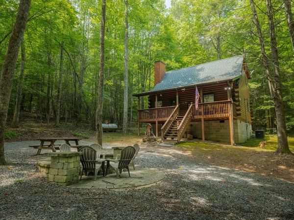 218 Broken Arrow Way, Epworth, GA 30541