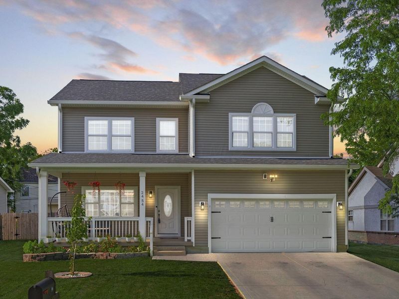 2454 Kilbourne Avenue, Columbus, OH 43229 Photo 2