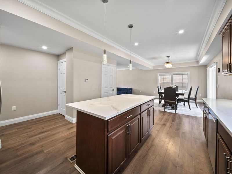 2454 Kilbourne Avenue, Columbus, OH 43229 Photo 20