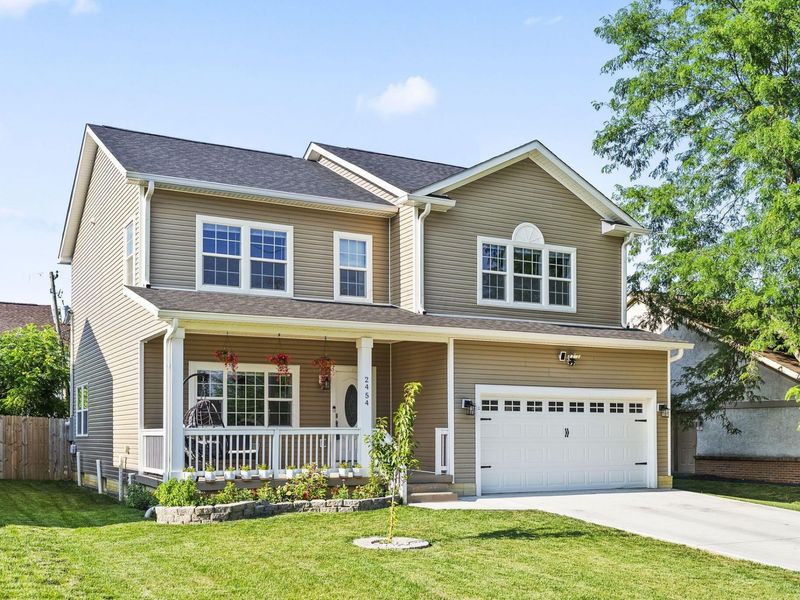 2454 Kilbourne Avenue, Columbus, OH 43229 Photo 4