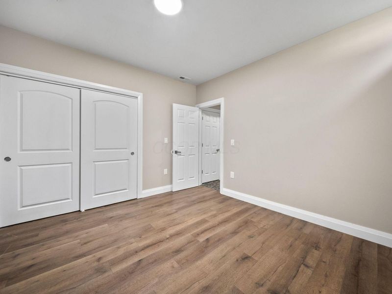 2454 Kilbourne Avenue, Columbus, OH 43229 Photo 52