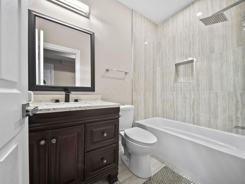 2454 Kilbourne Avenue, Columbus, OH 43229 Photo 53