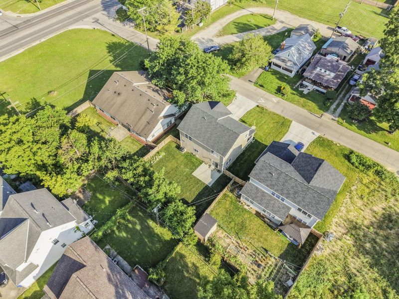 2454 Kilbourne Avenue, Columbus, OH 43229 Photo 64