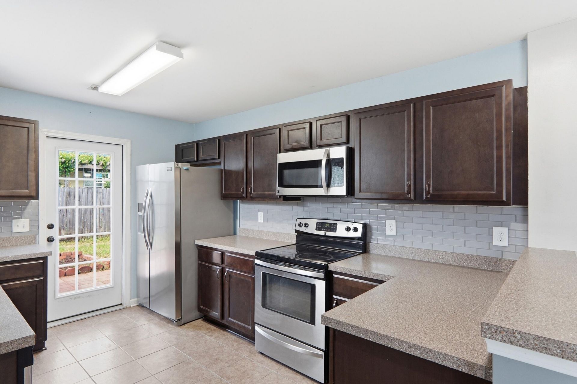 122 Tyger Street Photo 14