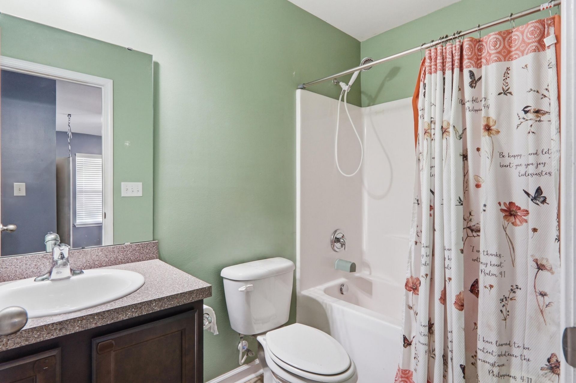 122 Tyger Street Photo 17