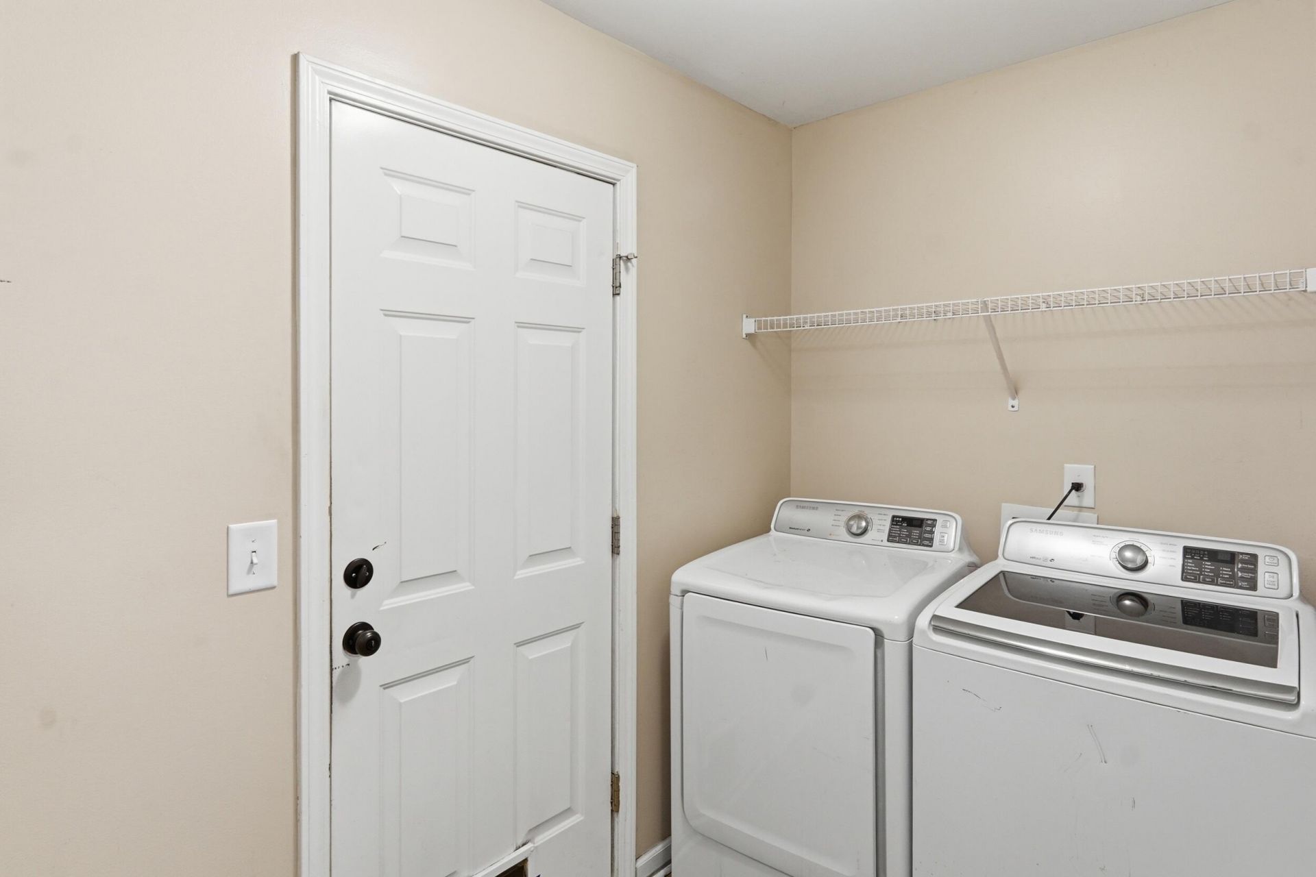 122 Tyger Street Photo 30