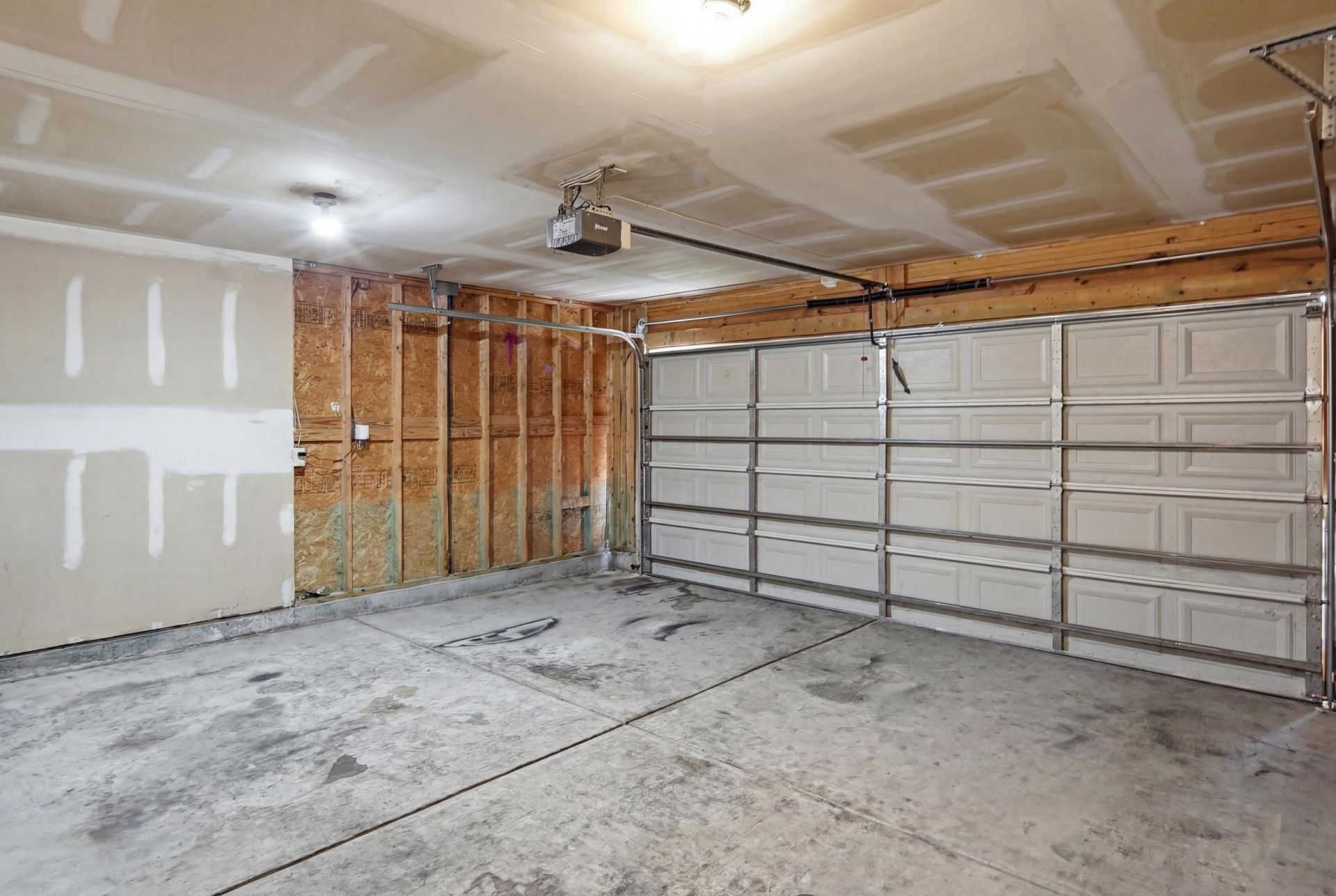 122 Tyger Street Photo 34