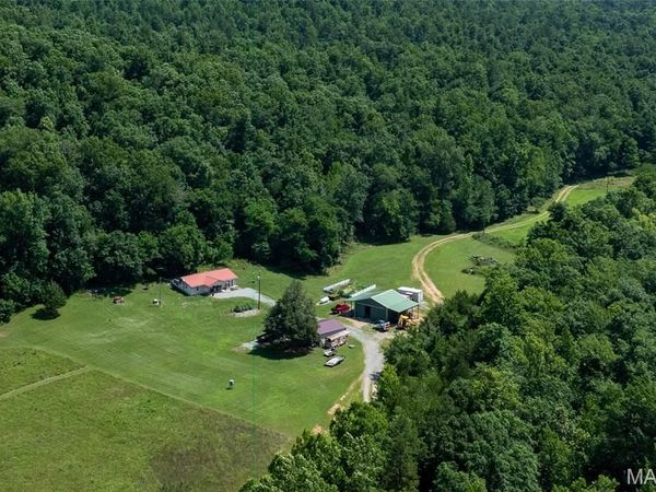 1222 Madison 9421 , Fredericktown, MO 63645