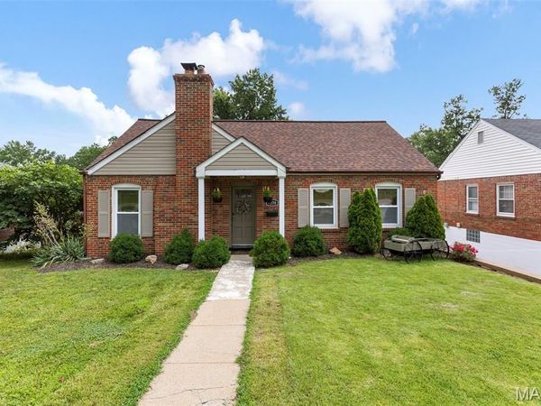 7258 Mackenzie Road, Affton, MO 63123