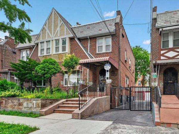 3236 Fish Avenue, Bronx, NY 10469