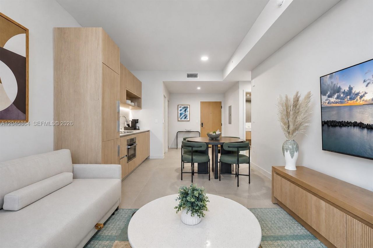 11 NE 6th St , Unit 1712, Miami, FL 33132 Photo