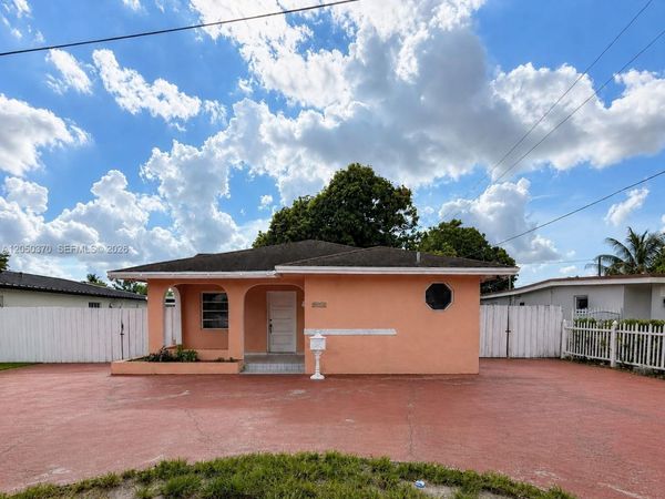 6161 E 4th Ave, Hialeah, FL 33013