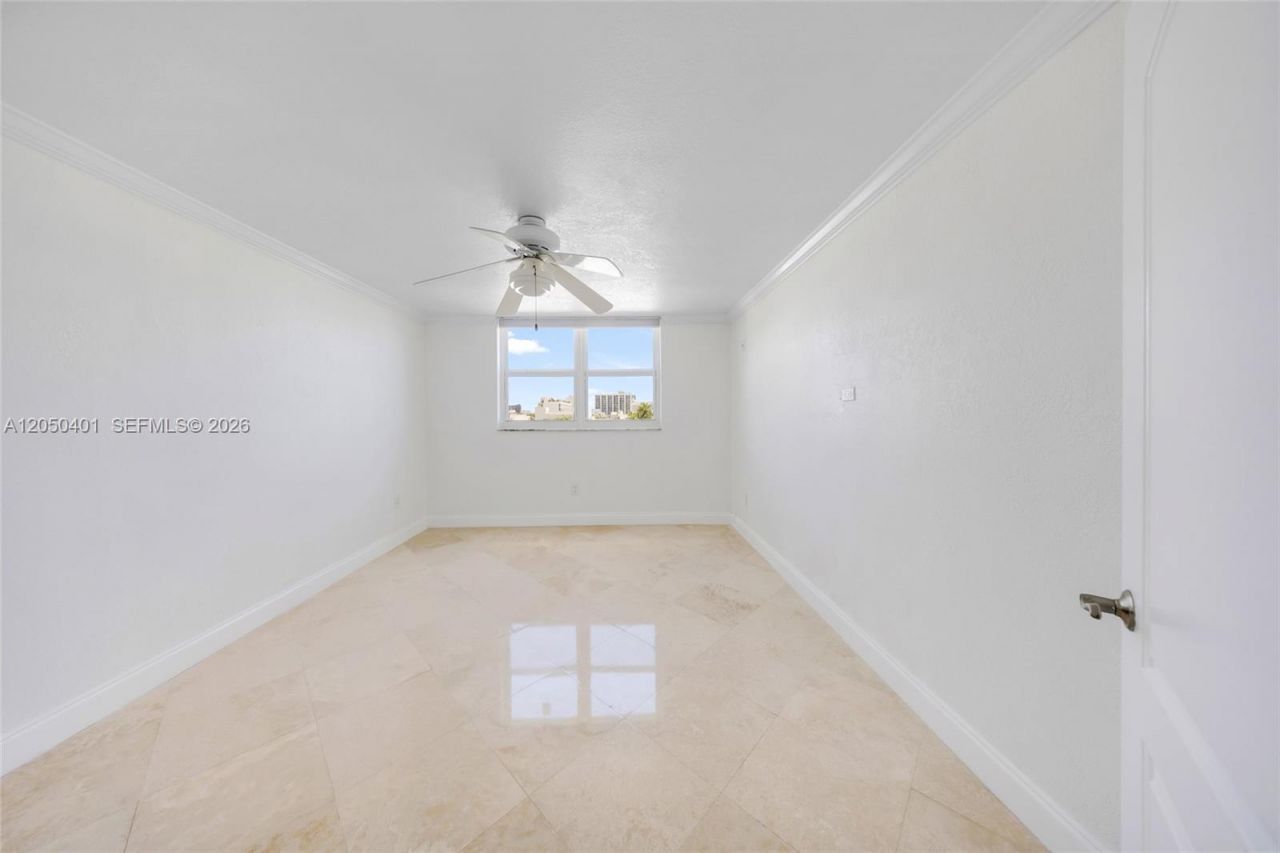 720 Collins Av, Unit 603, Miami Beach, FL 33139 Photo