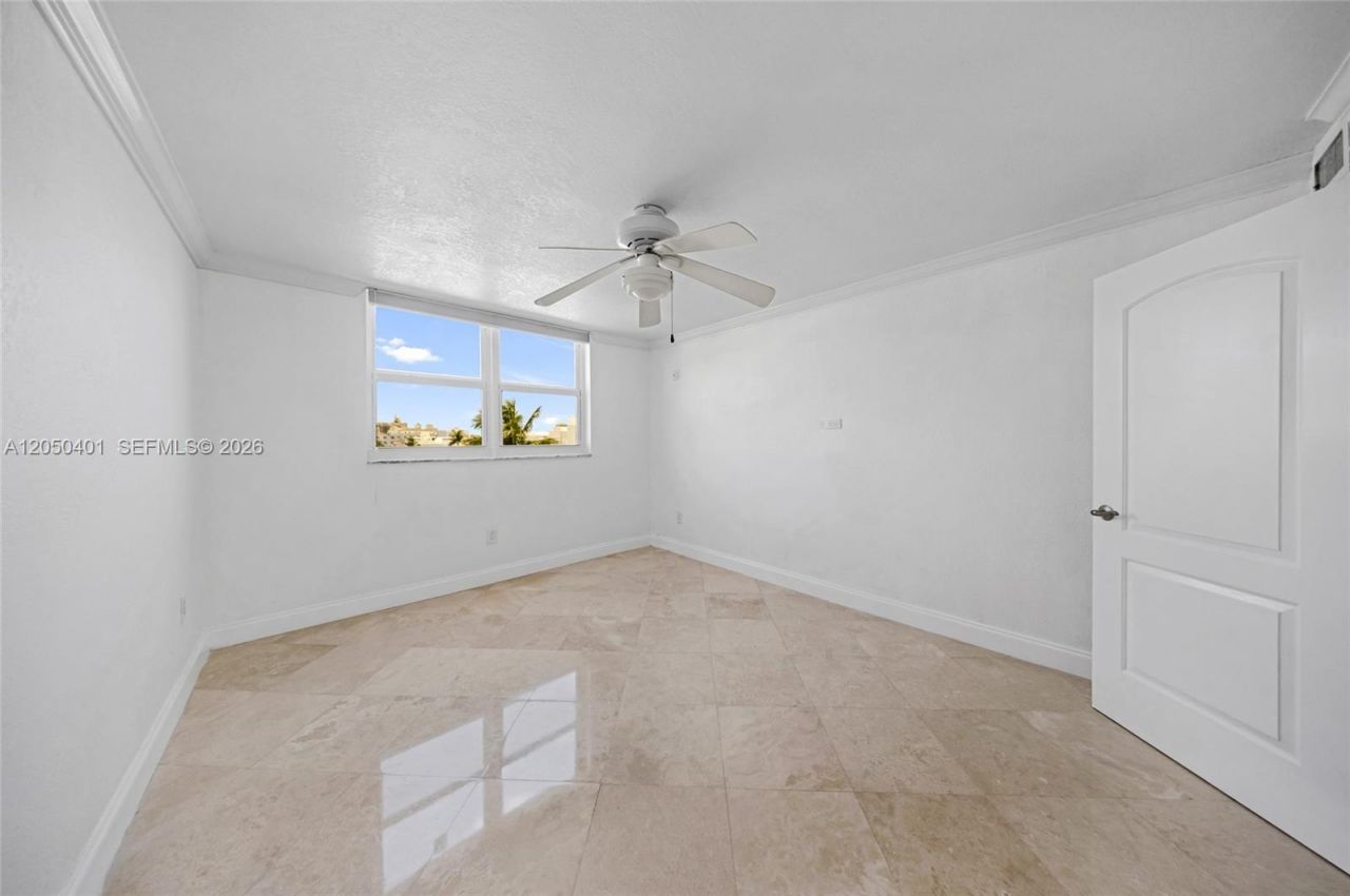 720 Collins Av, Unit 603, Miami Beach, FL 33139 Photo