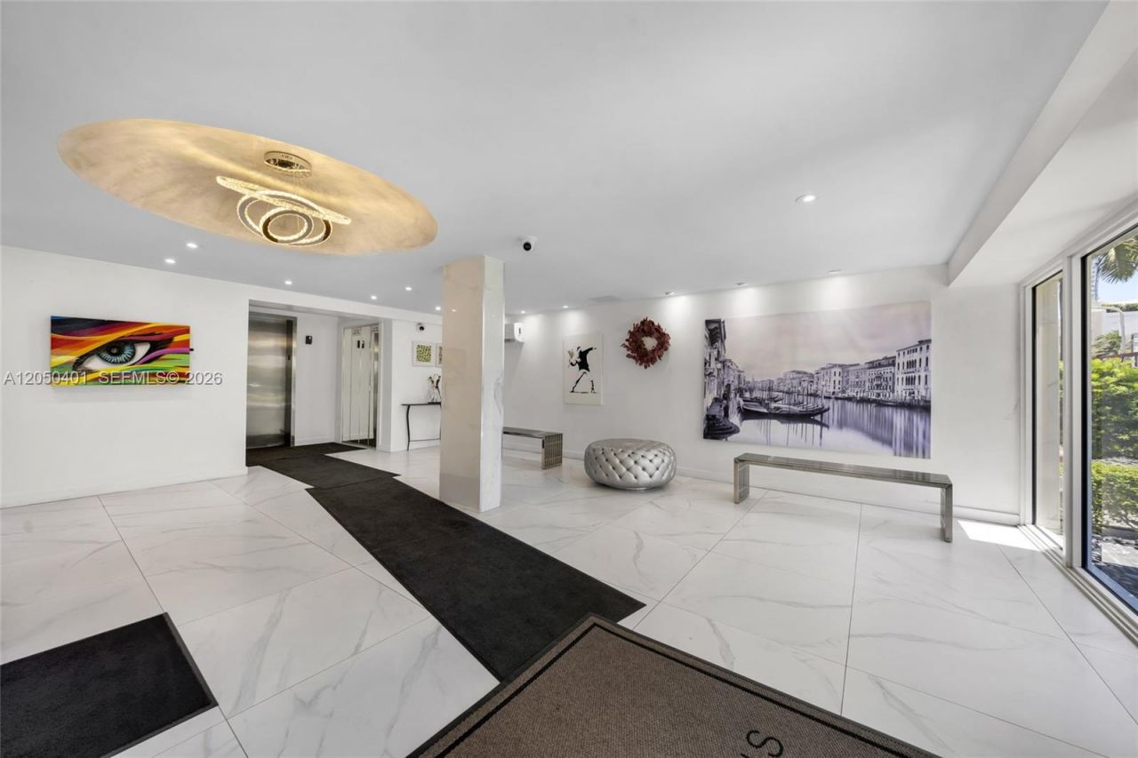 720 Collins Av, Unit 603, Miami Beach, FL 33139 Photo