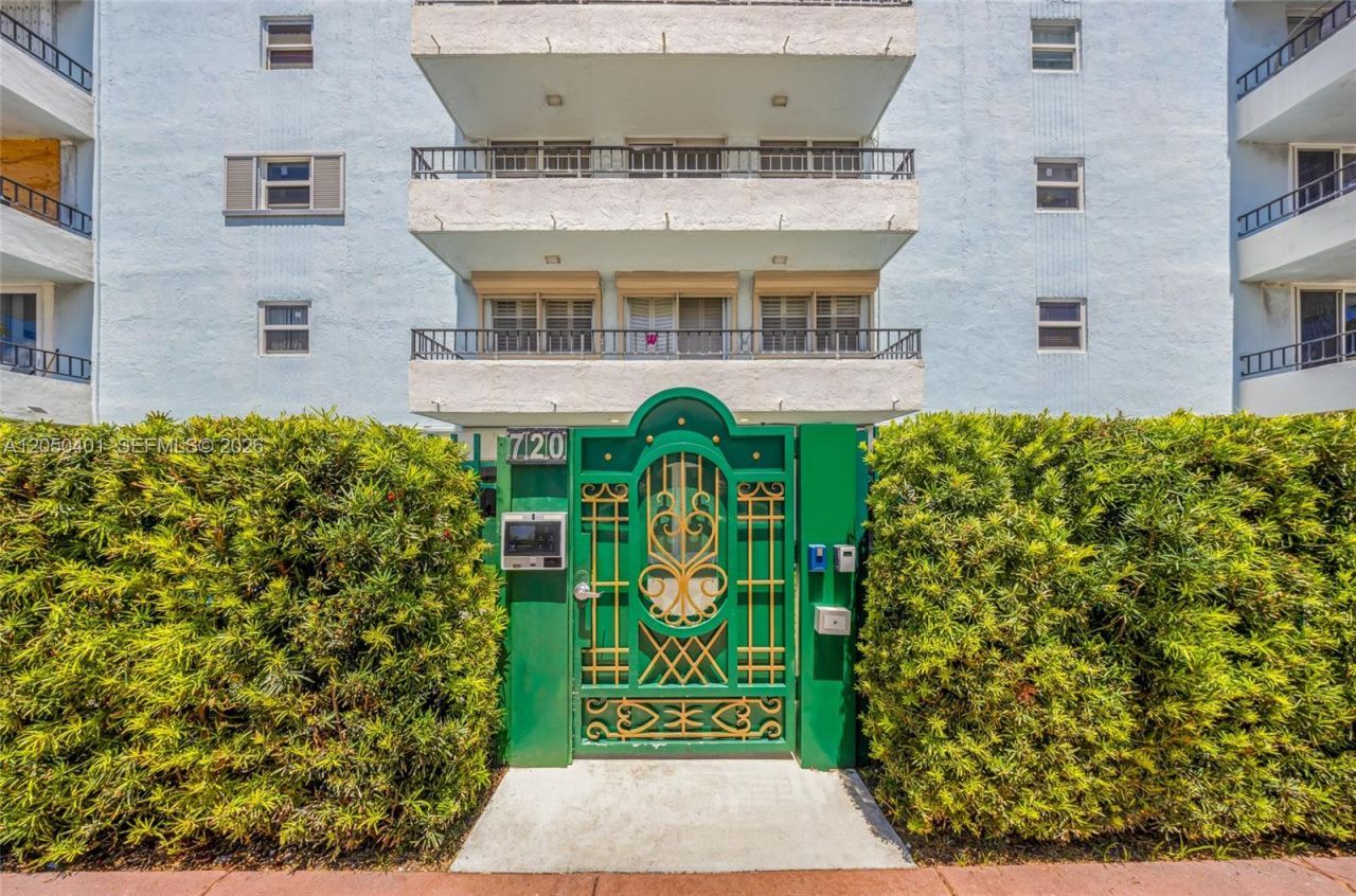720 Collins Av, Unit 603, Miami Beach, FL 33139 Photo
