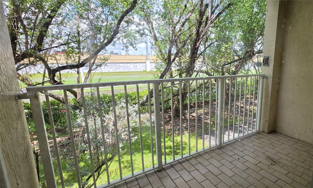 5670 NW 116th Ave , Unit 220, Doral, FL 33178 Photo