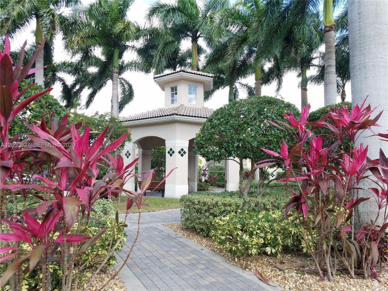 5670 NW 116th Ave , Unit 220, Doral, FL 33178 Photo