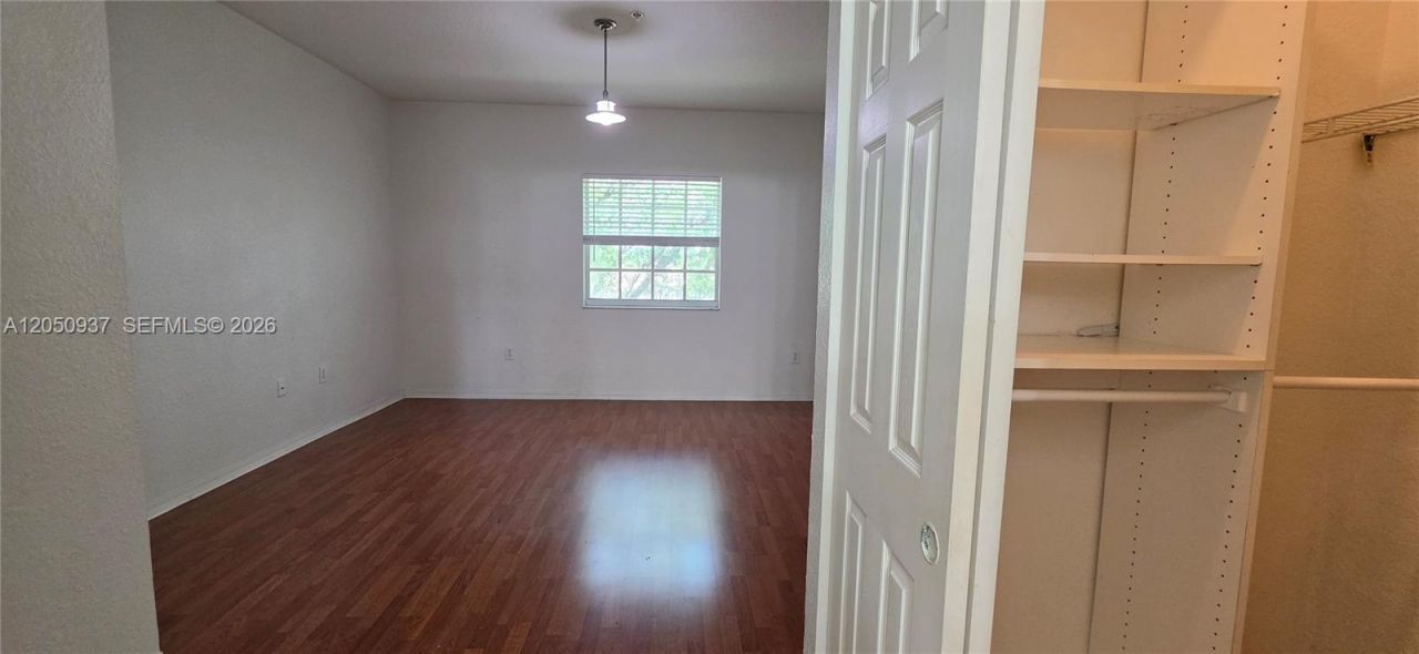 5670 NW 116th Ave , Unit 220, Doral, FL 33178 Photo
