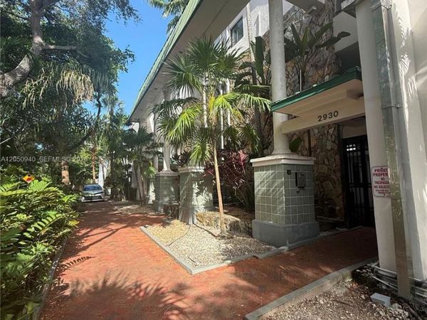 2924 Day Ave , Unit N110, Miami, FL 33133