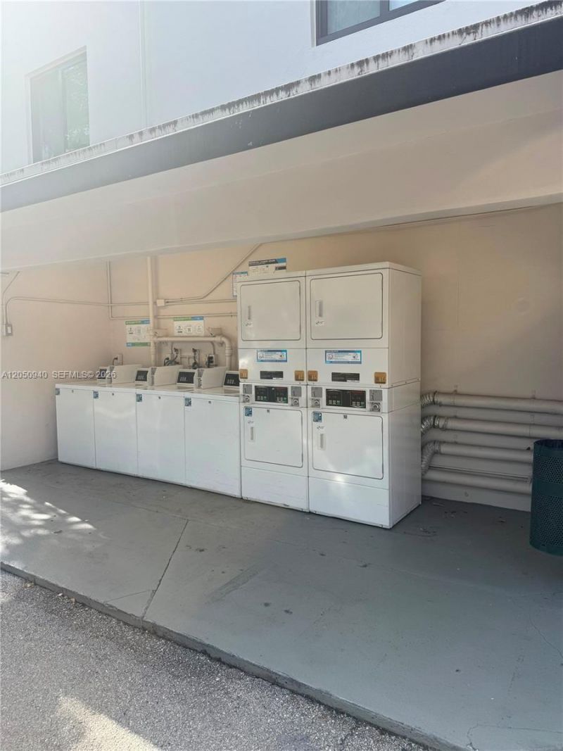 2924 Day Ave, Unit N110, Miami, FL 33133 Photo