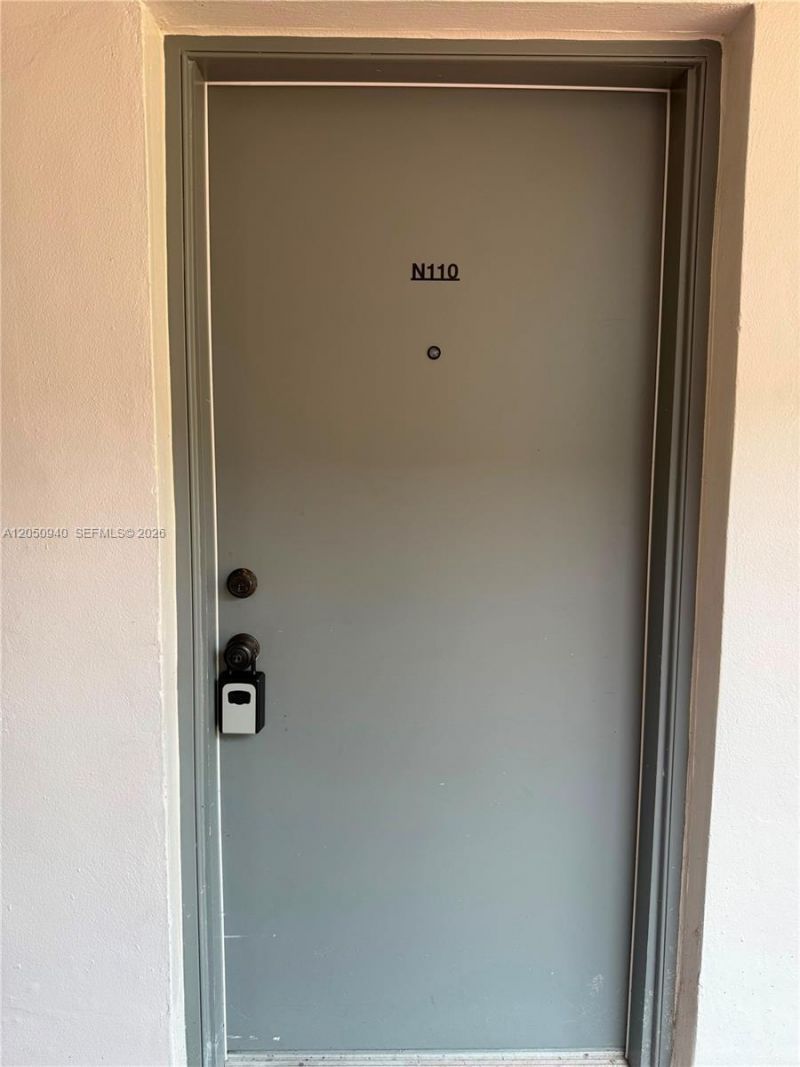 2924 Day Ave, Unit N110, Miami, FL 33133 Photo