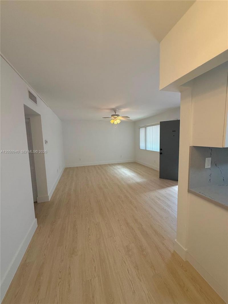 2924 Day Ave, Unit N110, Miami, FL 33133 Photo