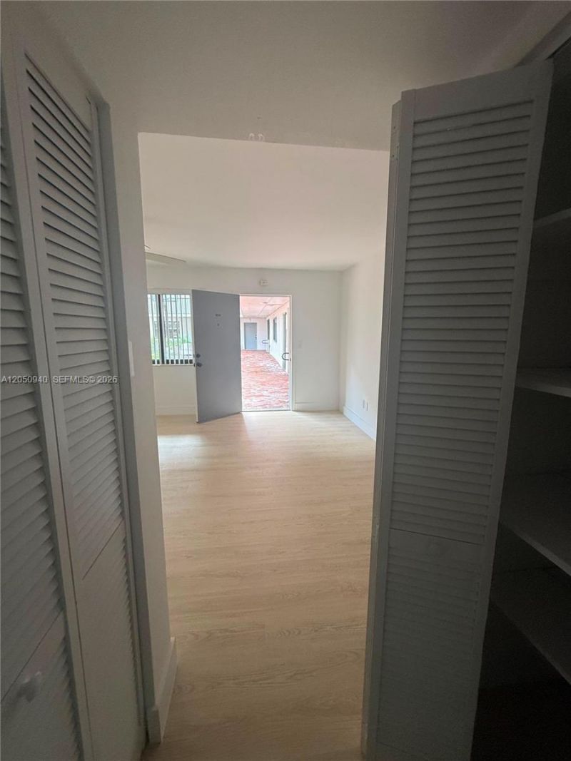 2924 Day Ave, Unit N110, Miami, FL 33133 Photo