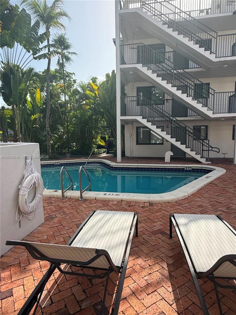 2924 Day Ave, Unit N110, Miami, FL 33133 Photo