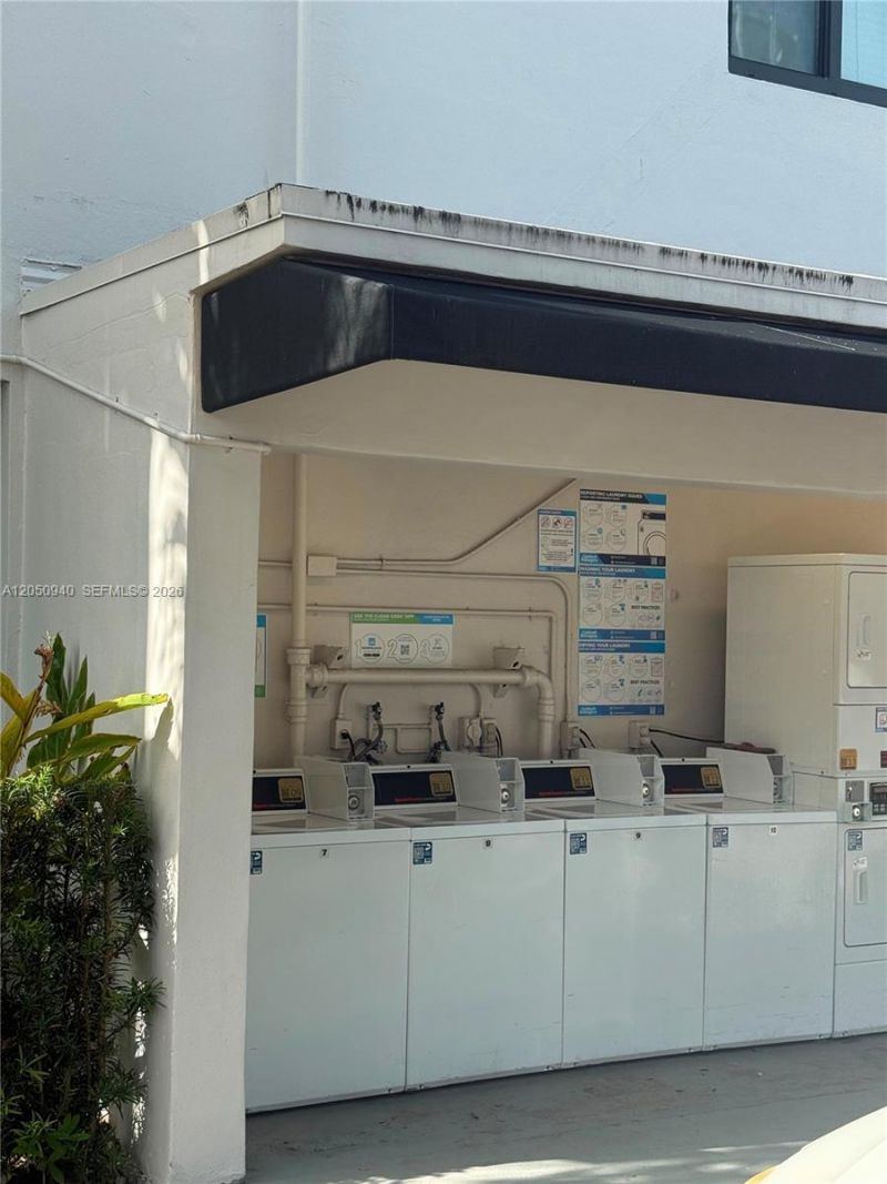 2924 Day Ave, Unit N110, Miami, FL 33133 Photo
