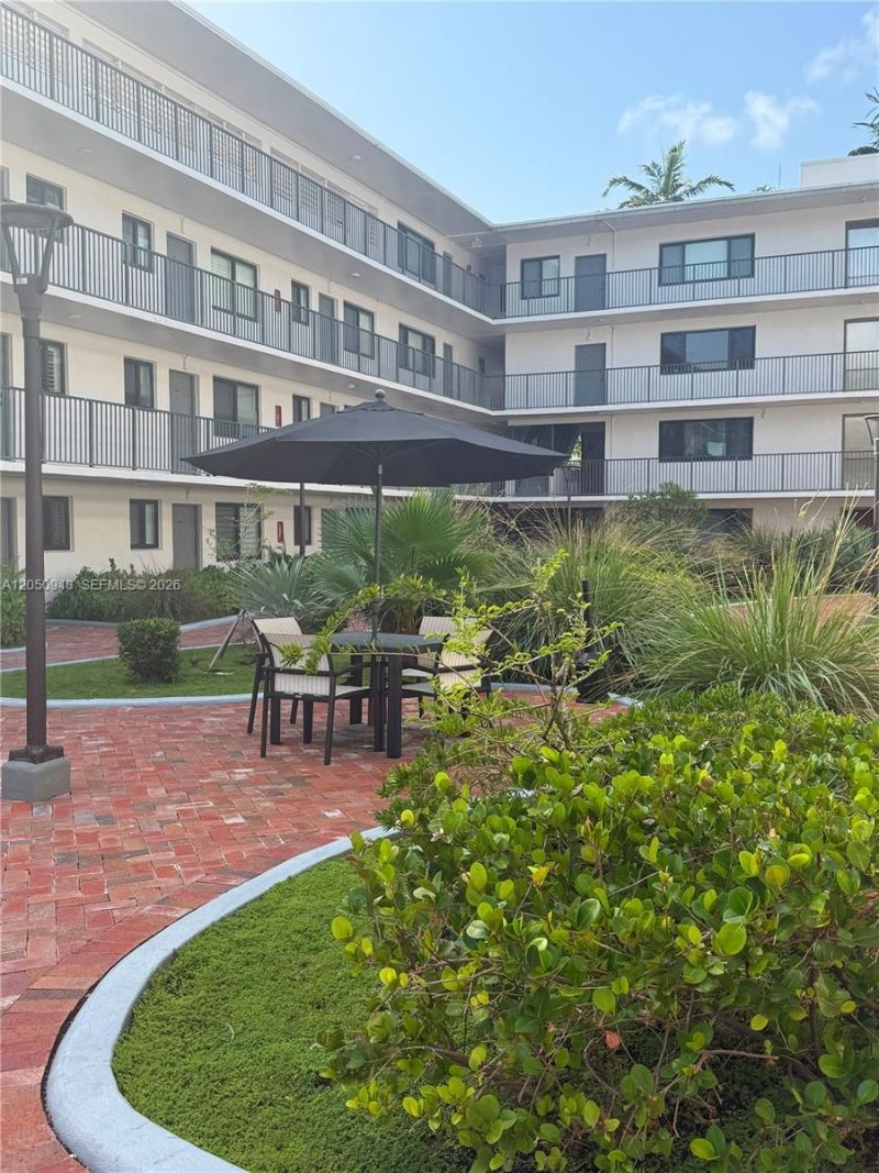 2924 Day Ave, Unit N110, Miami, FL 33133 Photo