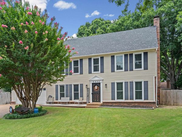 8898 LANTHORN CV, Cordova, TN 38016