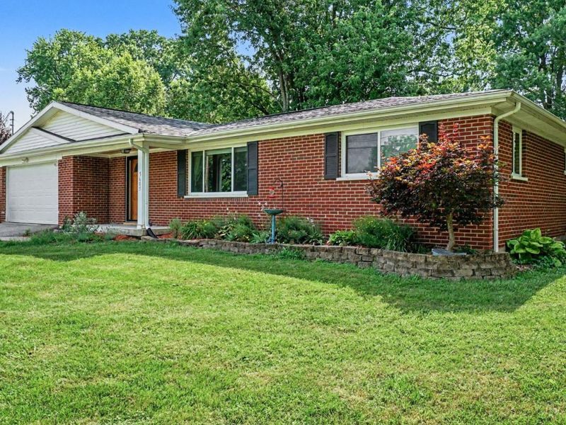 5605 Garrett Drive, Miami Twp, OH 45150 Photo 2