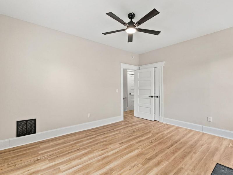 1860 Kinney Avenue, Cincinnati, OH 45207 Photo 23