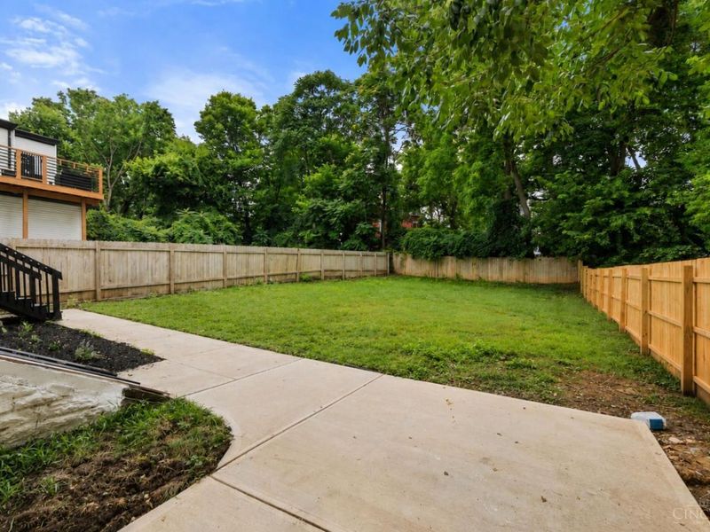 1860 Kinney Avenue, Cincinnati, OH 45207 Photo 33