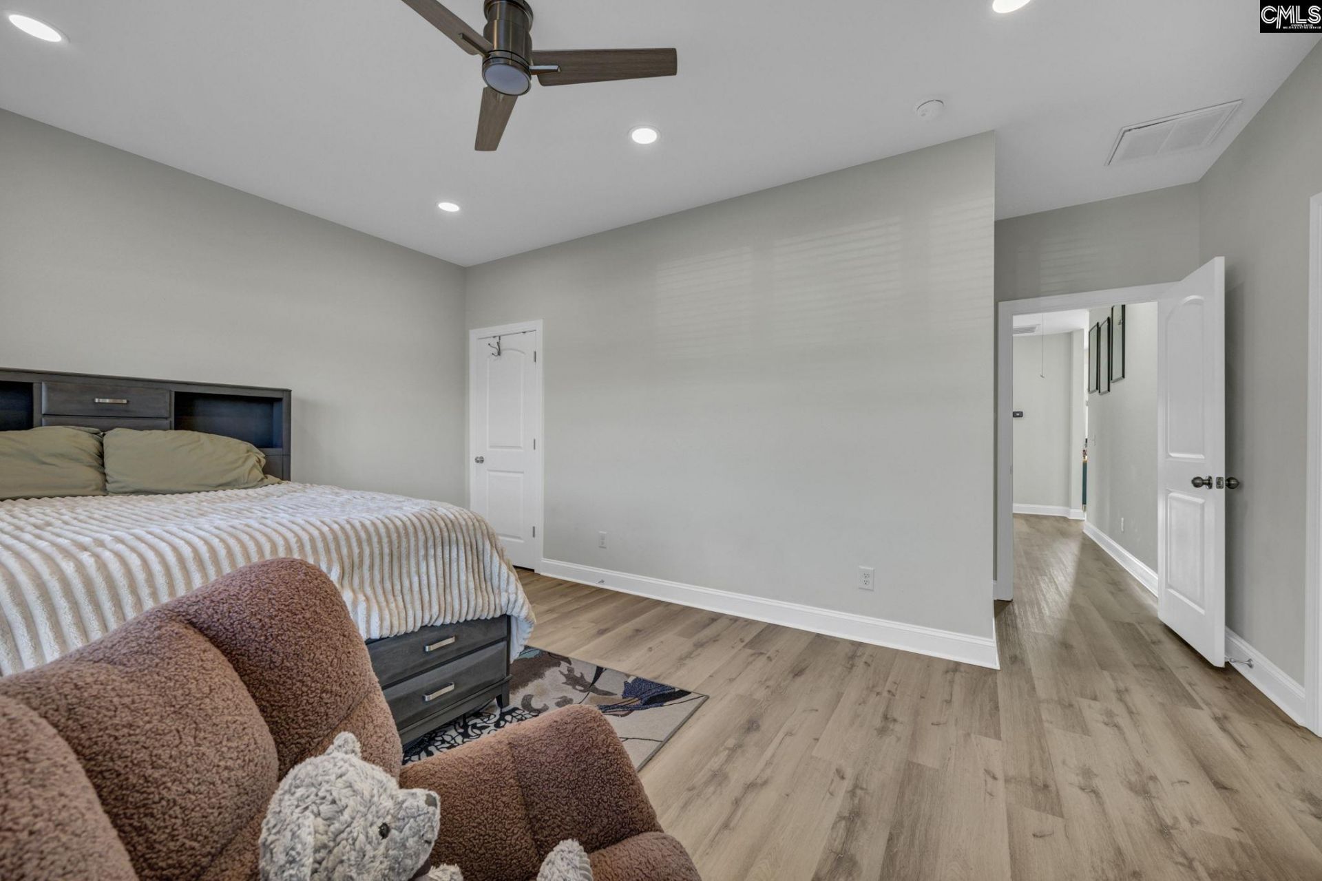 12 Magnolia Bay Court  Photo 18