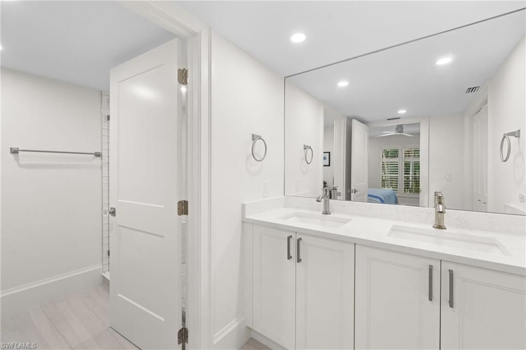 104 Wilderness Dr , Unit J239, Naples, FL 34105 Photo