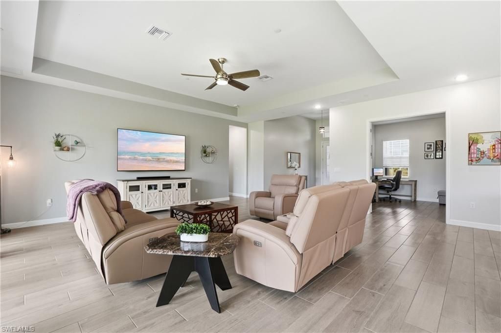 17040 Serengeti Cir, Alva, FL 33920 Photo
