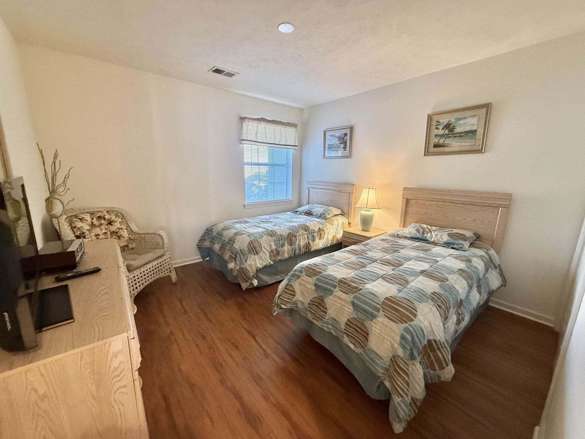 606 Waterway Village Blvd. Photo 10