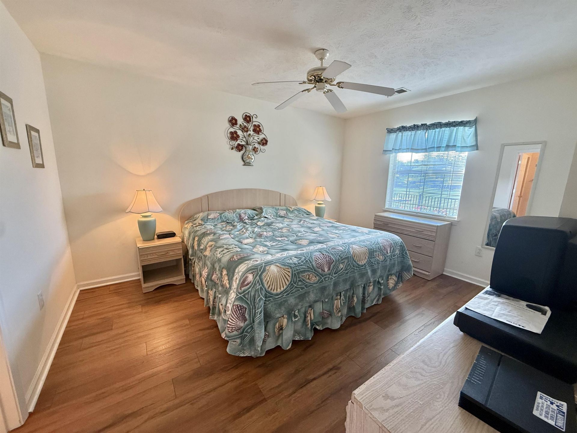 606 Waterway Village Blvd. Photo 14