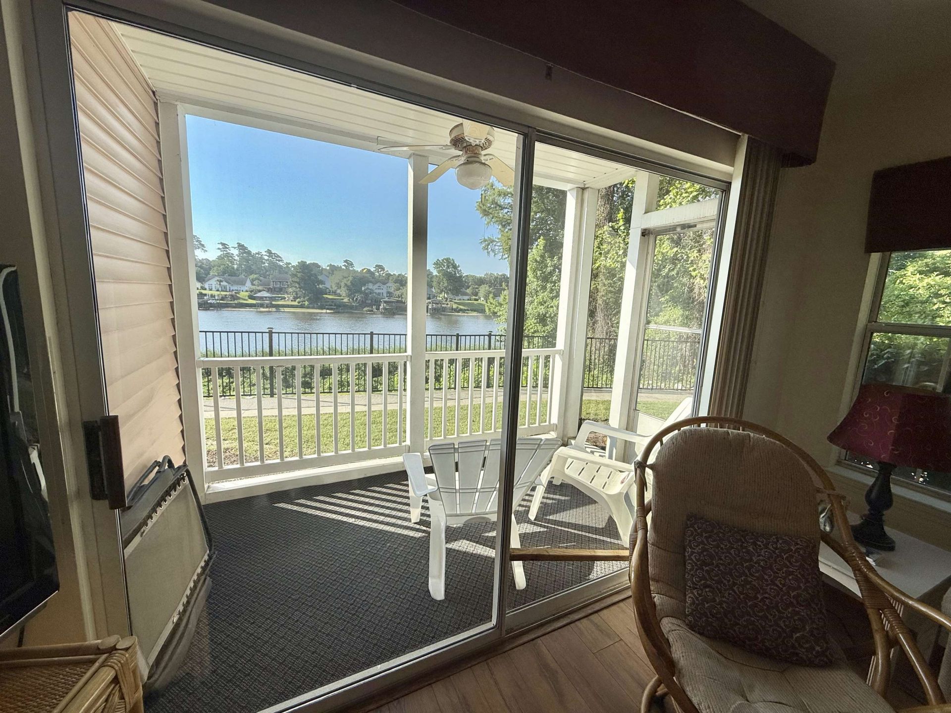 606 Waterway Village Blvd. Photo 17