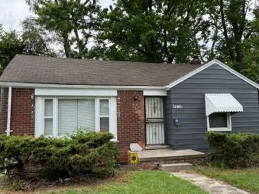 15729 Greenfield Road, Detroit, Mi 48227