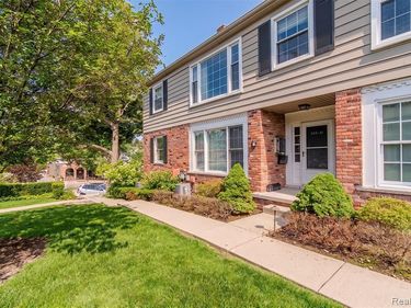 551 N Old Woodward Avenue, Birmingham, MI 48009