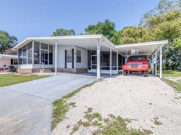 17 WOODLAND CIRCLE , HAINES CITY, FL 33844