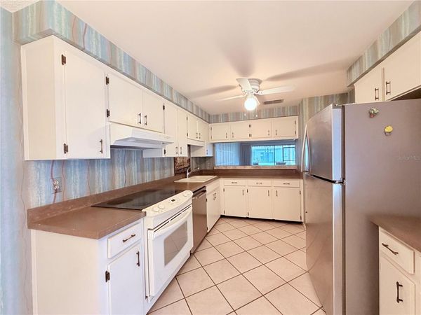 602 WOODRIDGE DRIVE , CASSELBERRY, FL 32730