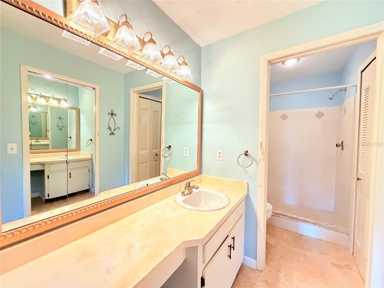 602 Woodridge Drive , Casselberry, FL 32730 Photo