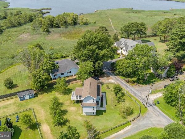 121 MARSHY CREEK ROAD, GRASONVILLE, MD 21638