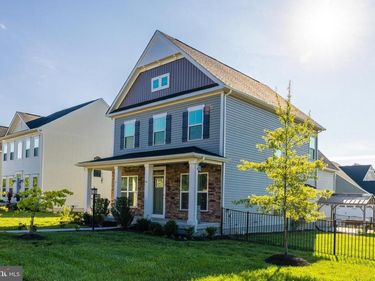 13 S LOCUST STREET, LOVETTSVILLE, VA 20180